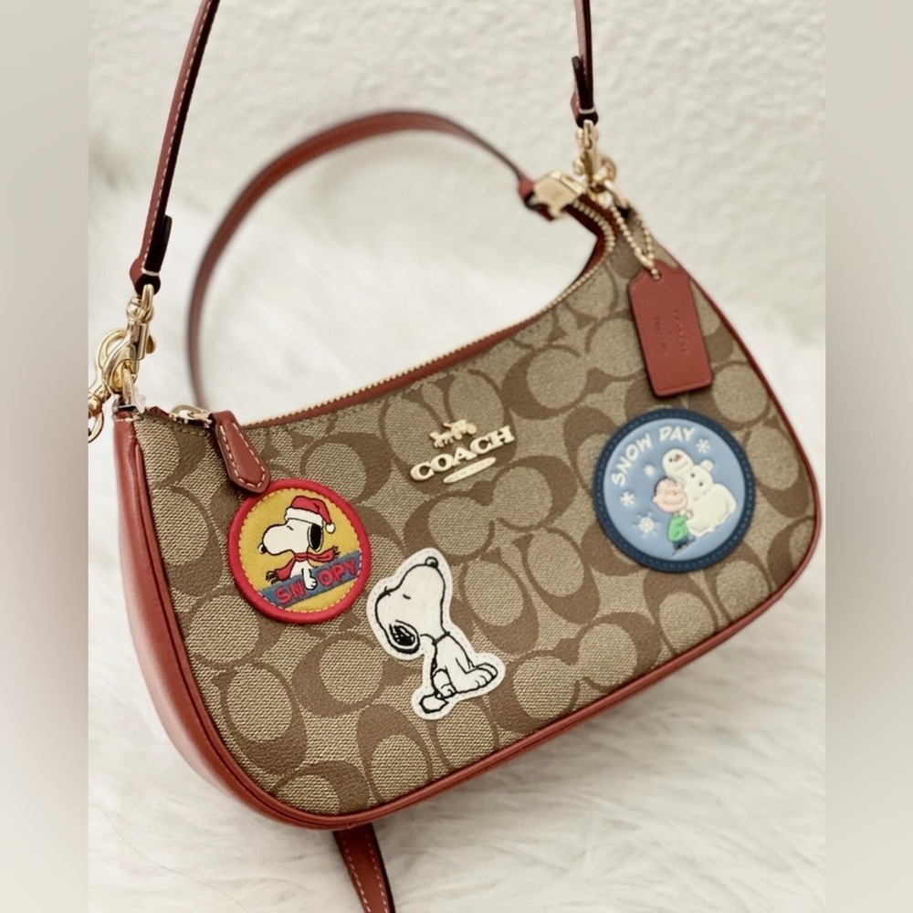 Coach X Peanuts Teri Shoulder Bag Signature Canvas Patches Crossbody - Picture 4 of 16